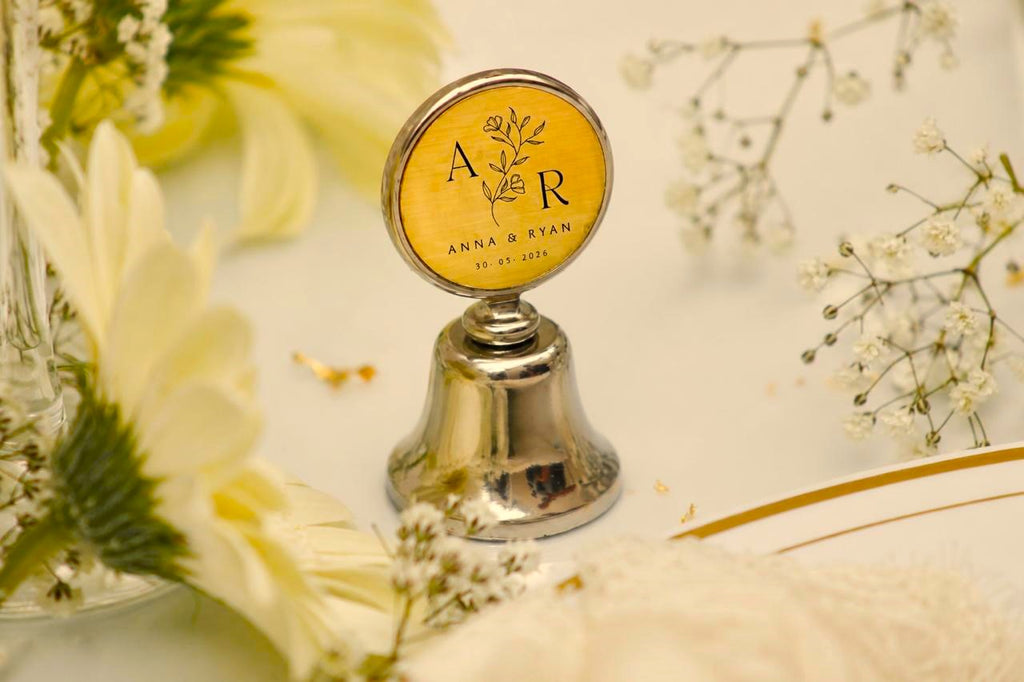 Campanas Personalizadas – Acabado Metálico Premium - 50 Piezas